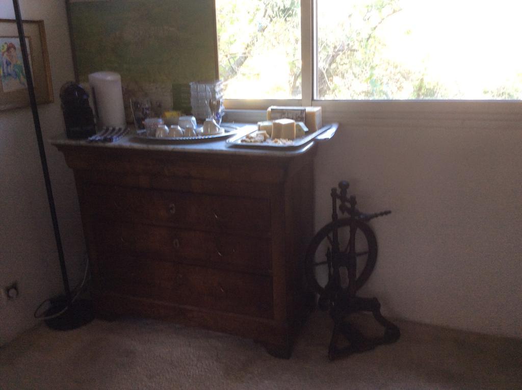 Lou Ribas Appartement Puyloubier Buitenkant foto